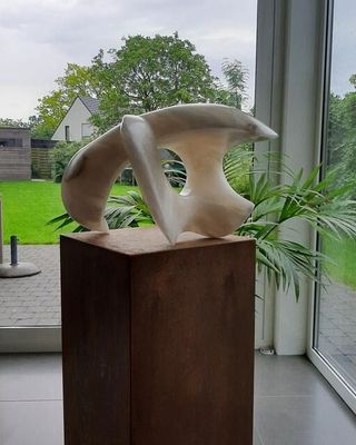 Artwork by Steven Yde.